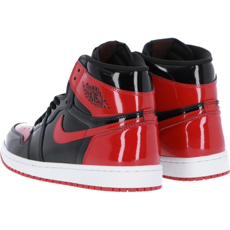 Scarpe Nike Jordan: La Guida Definitiva tra Storia, Stile e Collezione