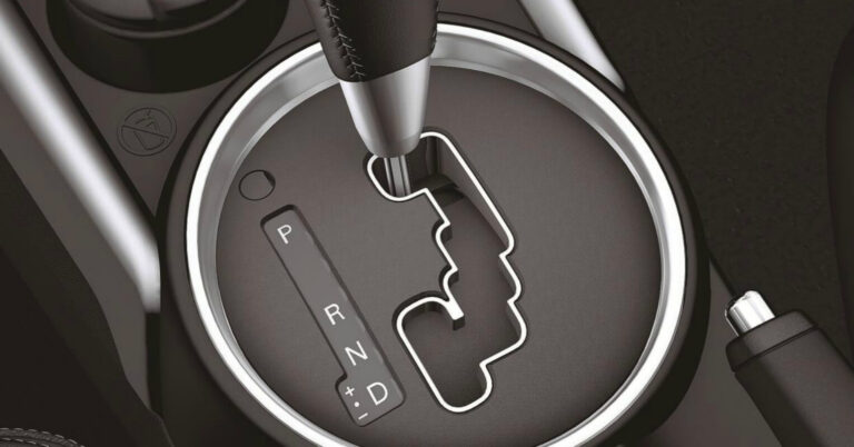 The Definitive Guide to Automatic Transmission Day Cab Trucks For Sale: Performance, Comfort, and Value