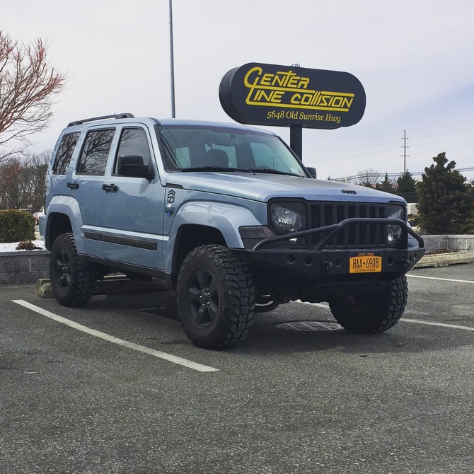 The Ultimate Guide to 2006 Jeep Liberty Tire Size: Stock, Upgrades, & Maintenance