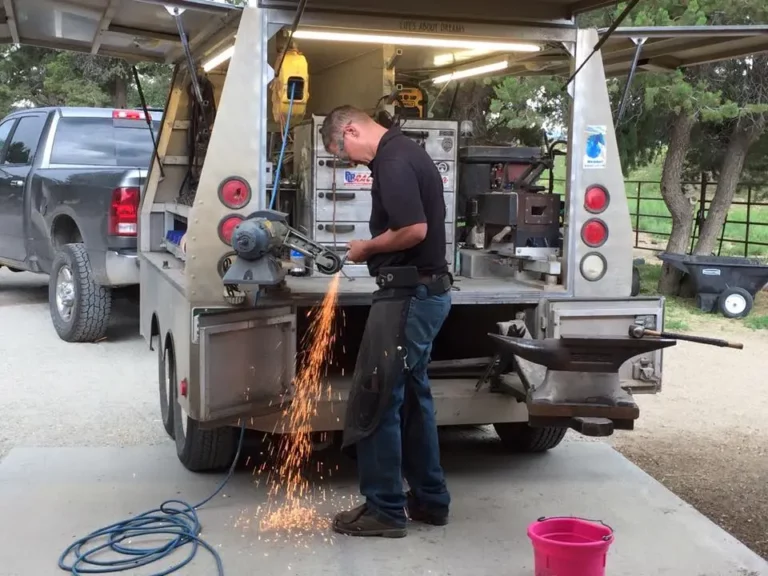 The Ultimate Guide to Farrier Truck Caps For Sale: Building Your Perfect Mobile Workshop