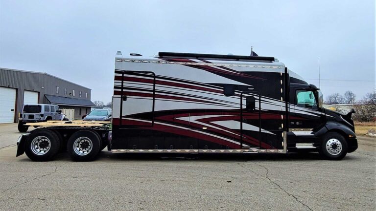 The Ultimate Guide to Luxury Semi Truck Sleepers: Redefining Life on the Open Road