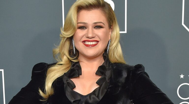 The Ultimate Guide to the Kelly Tractor Blue Book: Unlocking True Value in Heavy Equipment