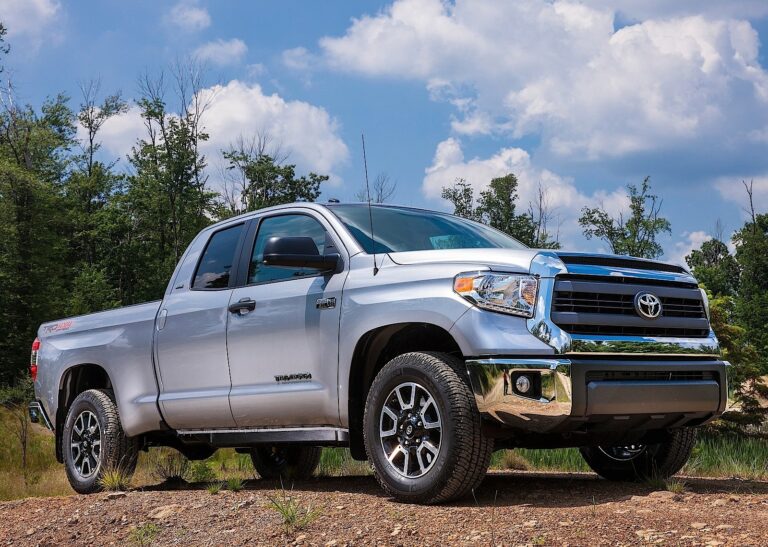 The Ultimate Guide: Will a Tonneau Cover from Another Truck Fit Your 2013 Tundra Double Cab 6.5 ft Bed?
