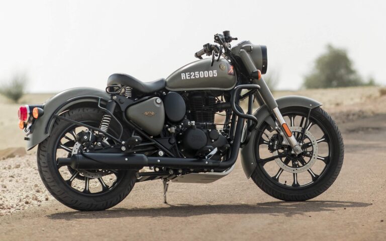 The Unseen Crown: A Deep Dive into Classic Car Hood Ornaments History