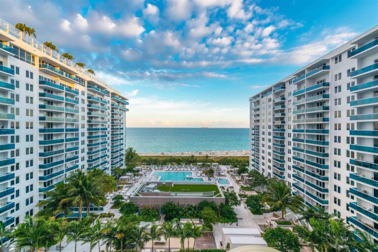 Your Mobile Mansion: A Comprehensive Guide to Finding Condo Semi Trucks For Sale